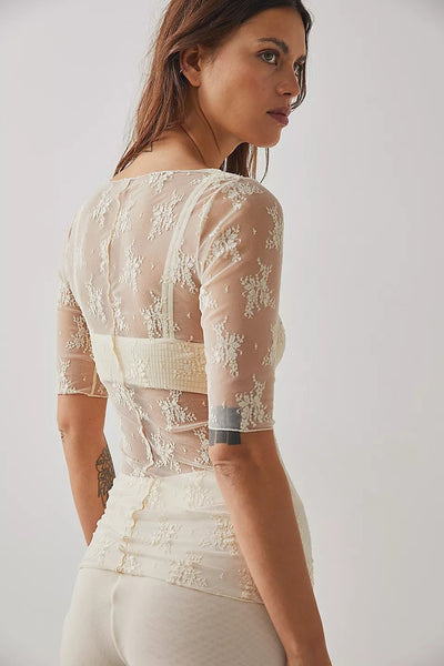 AMNLaceRoundNeckHalfSleeveSheerBlouse_4_600x600.jpg