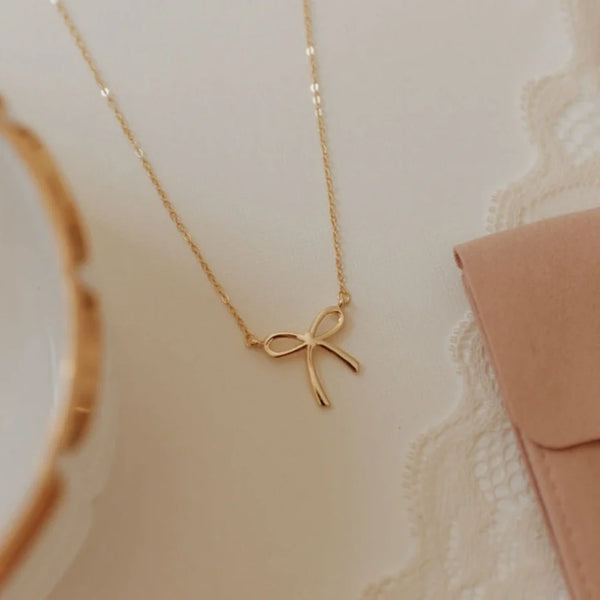 ONLINE EXCLUSIVE Lily Bow Necklace