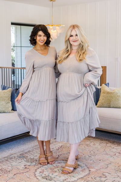ONLINE EXCLUSIVE Easy Come, Easy Go Tiered Midi Dress