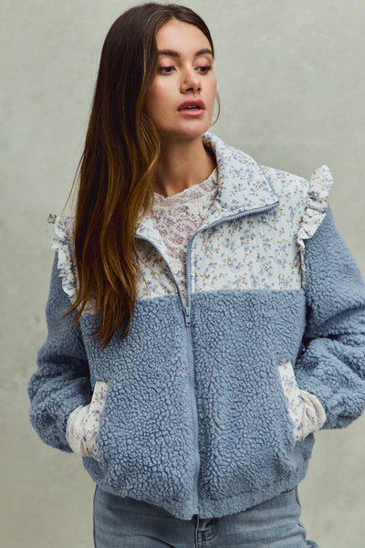 ONLINE EXCLUSIVE SO ME Faux Fur Sherpa Pull Jacket with Floral Contrast
