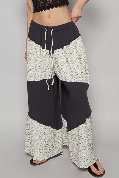 ONLINE EXCLUSIVE POL Contrast Floral Drawstring Wide Leg Pants